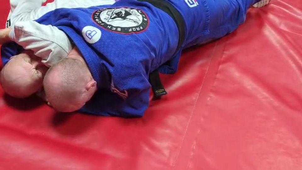 Arm Triangle Choke (3)